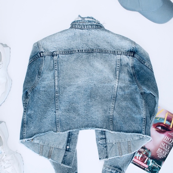 VIGOSS Cropped Raw Edge Distressed Denim Jacket - Picture 3 of 4